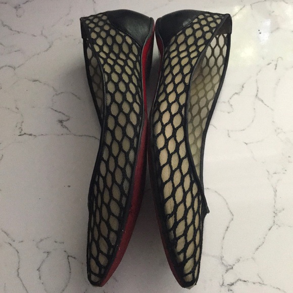 Authentic Christian Louboutin pointy toe mesh flat - Picture 3 of 7